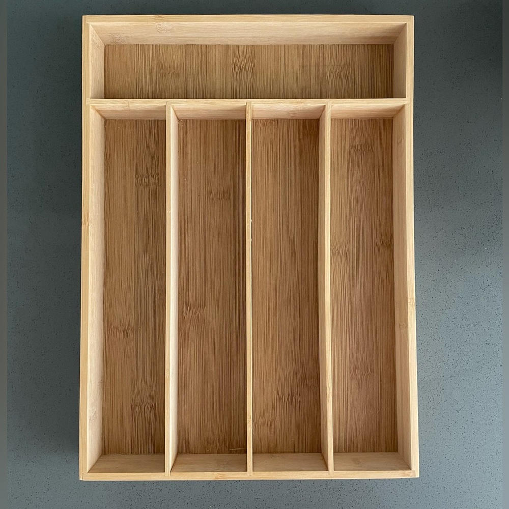 Core Kitchen Bamboo 5-Compartment Drawer Organizer